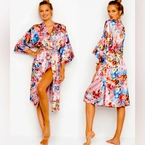 Exclusive Victoria Secret X Mary Katrantzou Satin Floral Komono Robe XS.